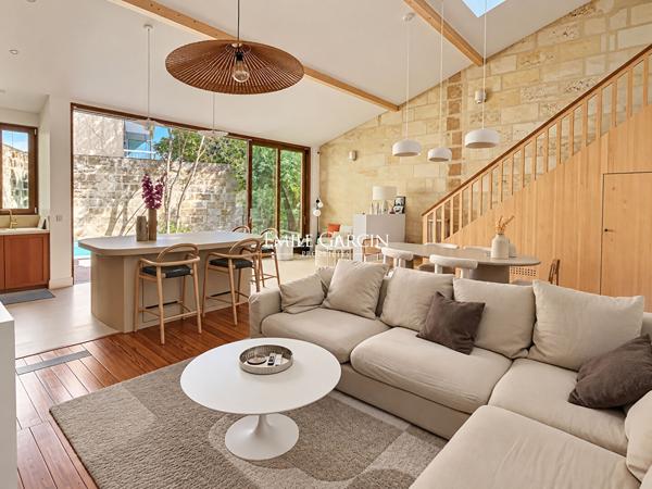 À vendre -  Maison - Bordeaux Saint Genès - Jardin - piscine - cave