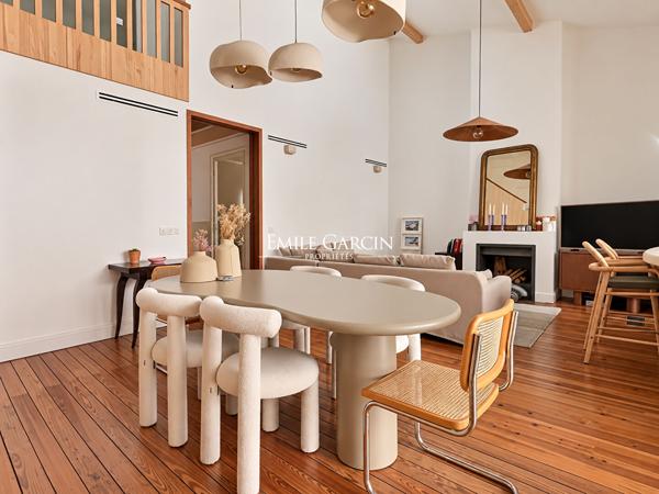À vendre -  Maison - Bordeaux Saint Genès - Jardin - piscine - cave