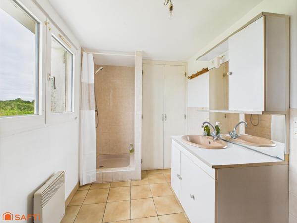 Corps de ferme avec vie de plain pied