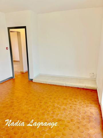 MAISON A LOUER - LIMEYRAT
