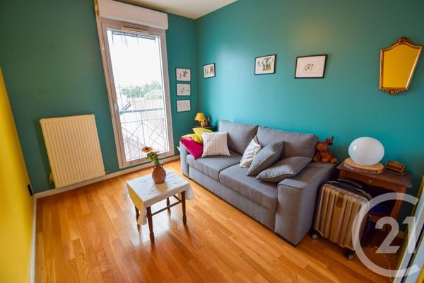 Appartement T5 à vendre  5 pièces - 100,64 m2 VILLEFRANCHE SUR SAONE - 69