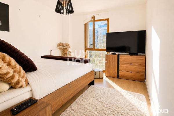 TRÈS BEAU 4 PIÈCES + GRAND BALCON + PARKING