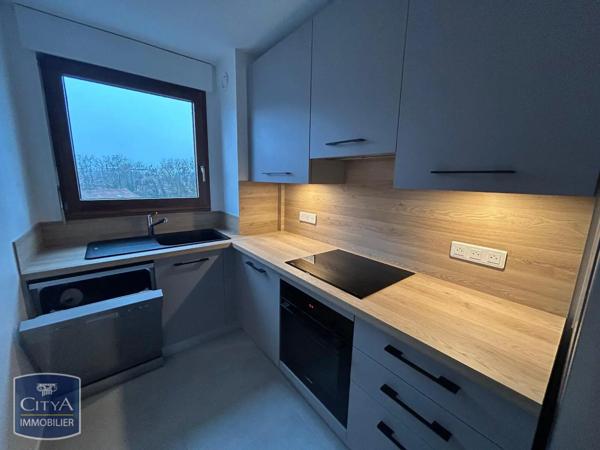 Appartement à louer 2 pièces 47.7m²
