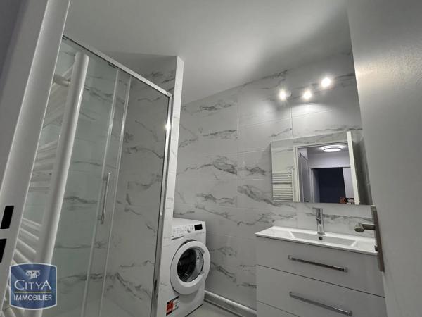 Appartement à louer 2 pièces 47.7m²