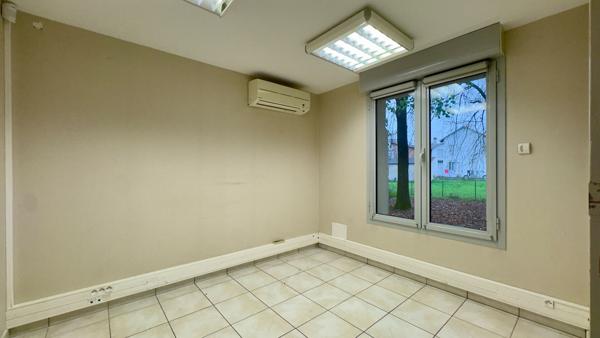 Maison Pineuilh 6 pièce(s) 130 m2