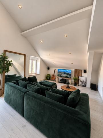 Appartement loft avec balcon et place de parking