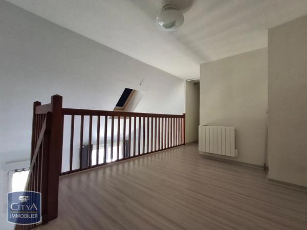Appartement à louer 2 pièces 39.27m² Clermont-Ferrand (63000)
