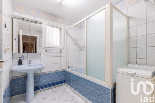 House for sale 6 rooms 130 m² Fleury-Mérogis