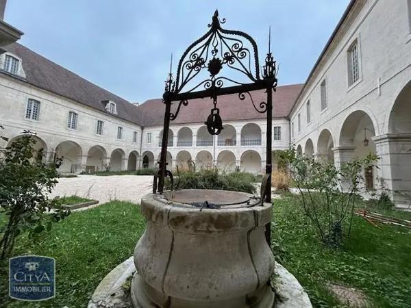 Appartement à louer 1 pièce 21.6m² Dole (39100)