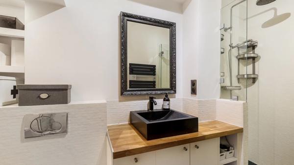 Appartement Paris 18 e - JULES JOFFRIN