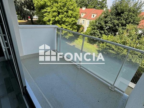 Location Studio 22.8 m² - 25 RUE PAUL LEPLAT Marly Le Roi 78160