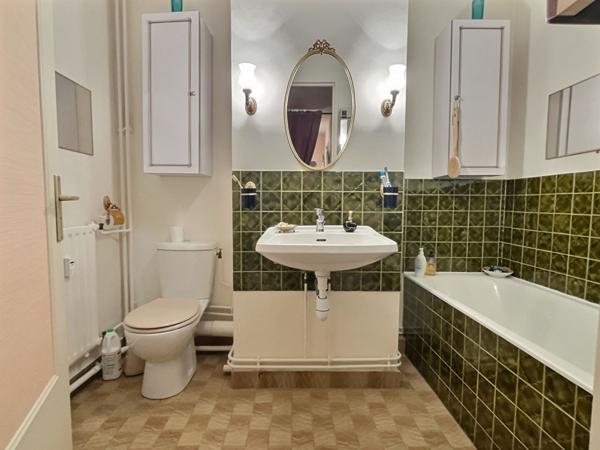 Monplaisir, T2 61m² avec loggia au calme, un garage