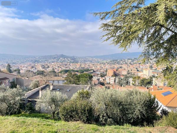 Maison individuelle à vendre à Manosque dans les Alpes-de-Haute-Provence (04100), ref : 025/1893