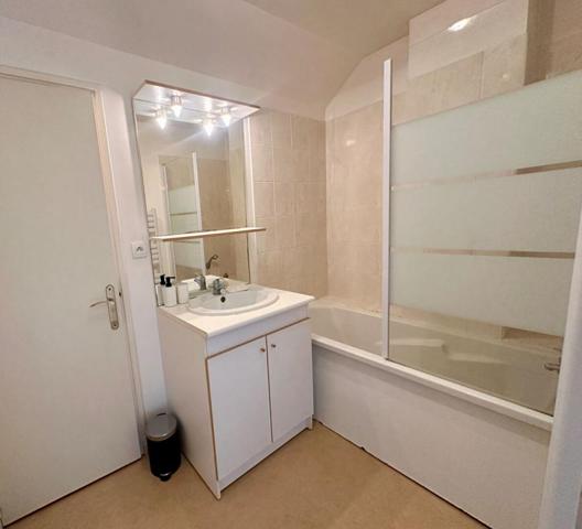 Joli F3 en Duplex, avec piscine et belle vue dégagée