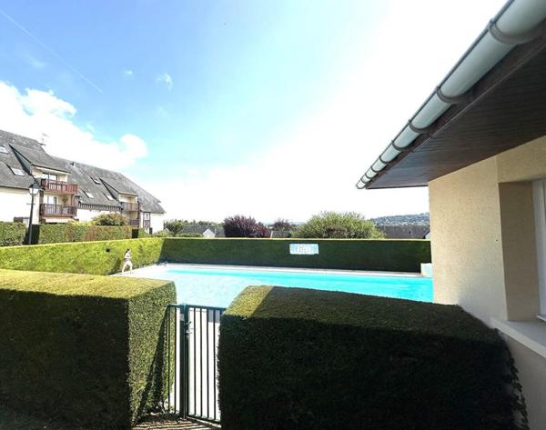 Joli F3 en Duplex, avec piscine et belle vue dégagée