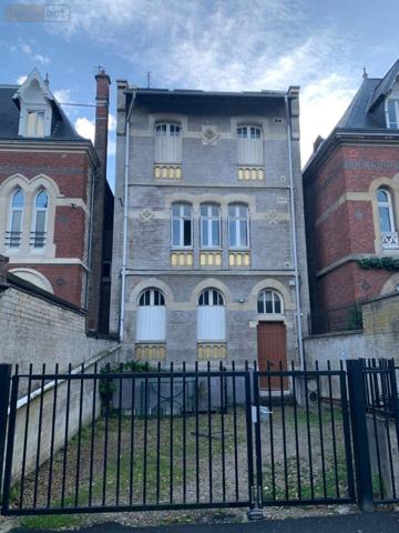 Garage - Parking à louer à Rouen en Seine-Maritime (76000), ref : 76009-L215