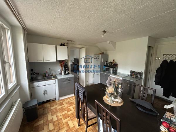 APPARTEMENT F2 AVEC TERRAIN ET GARAGE - MAGNY DANIGON 70200