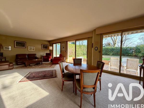 Appartement à vendre 5 pièces 129 m² Vaucresson