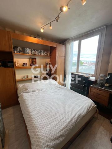 Appartement traversant 4 pièces avec garage, cellier et loggia - Bron