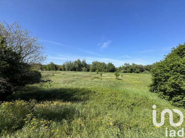 Land for sale 7 432 m² Donzère