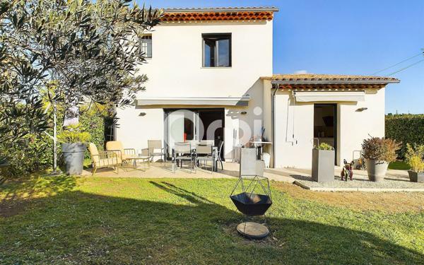 Maison à vendre    5 pièces •  Callian