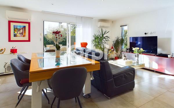 Maison à vendre    5 pièces •  Callian