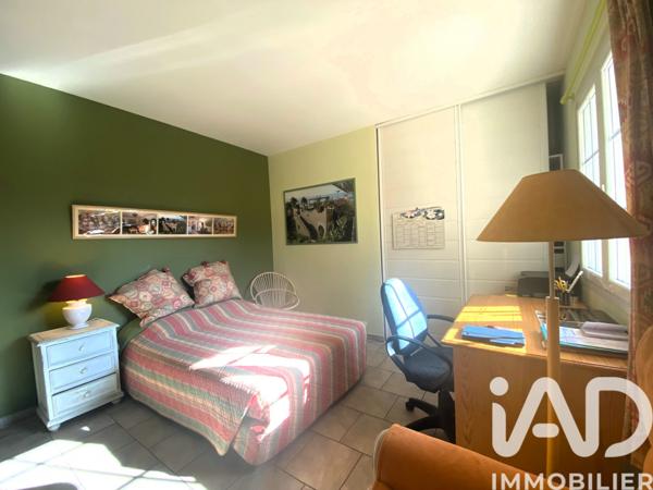 Maison à vendre 7 pièces 183 m² L'Isle-sur-la-Sorgue