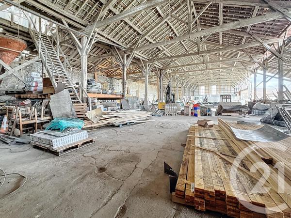 à vendre  1000 m2 PRAT BONREPAUX - 09