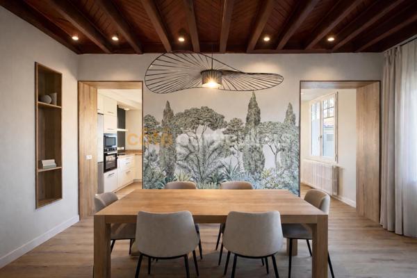 Vente
                Demeure de Prestige155 m² - 5 Pièces -
                    MONT DE MARSAN (40000)