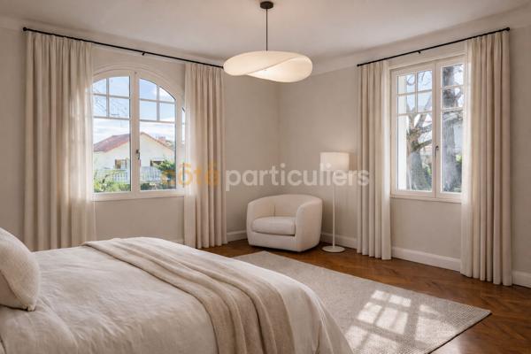 Vente
                Demeure de Prestige155 m² - 5 Pièces -
                    MONT DE MARSAN (40000)