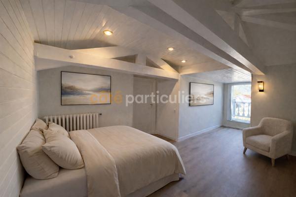 Vente
                Demeure de Prestige155 m² - 5 Pièces -
                    MONT DE MARSAN (40000)