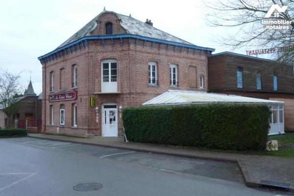 Immeuble hôtel restaurant