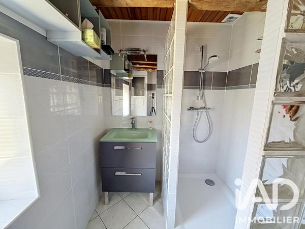 Maison à vendre 5 pièces 138 m² Saint-Bris-le-Vineux