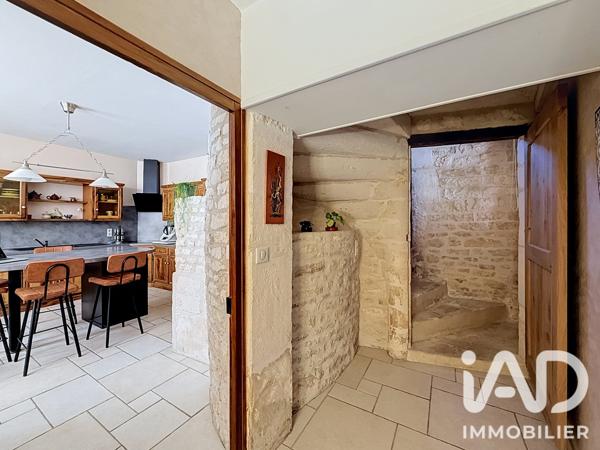 Maison à vendre 5 pièces 138 m² Saint-Bris-le-Vineux