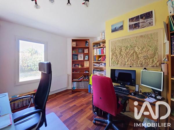Maison à vendre 8 pièces 197 m² Mérignac