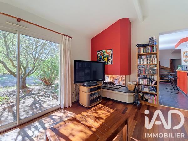 Maison à vendre 8 pièces 197 m² Mérignac