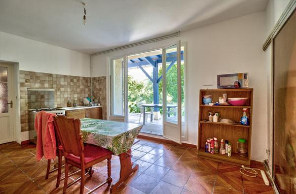 Maison 3 chambres de 100 m² avec jardin et garage - Saint-Hilaire-de-Lusignan