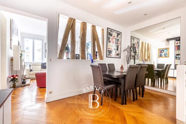 Paris 8ème, Appartement 2 Chambres -  78 m² à vendre