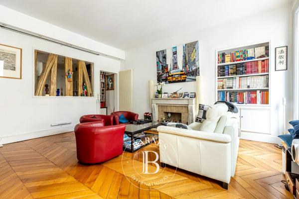Paris 8ème, Appartement 2 Chambres -  78 m² à vendre