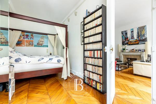 Paris 8ème, Appartement 2 Chambres -  78 m² à vendre