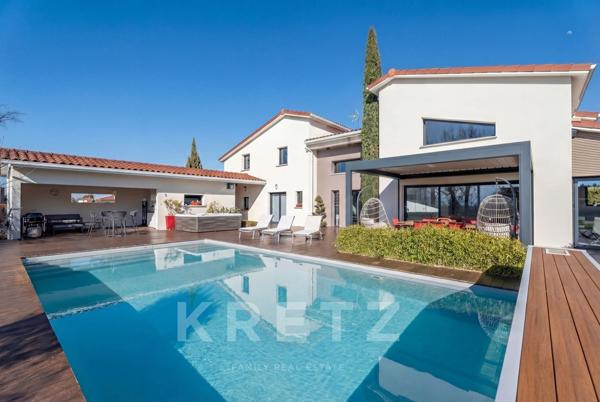 Maison Familiale 240m2 avec piscine dans cadre calme et verdoyant