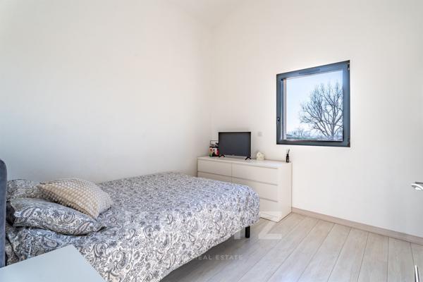 Maison Familiale 240m2 avec piscine dans cadre calme et verdoyant