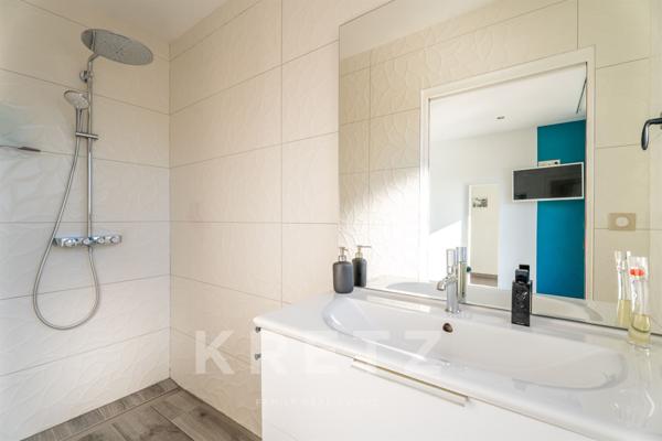 Maison Familiale 240m2 avec piscine dans cadre calme et verdoyant