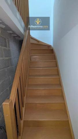 Vente                                                      Maison
                        
                     3 pièces                                         à Saint-Malo-des-Trois-Fontaines