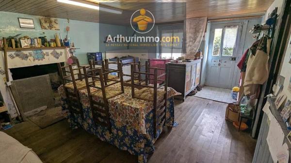 Vente                                                      Maison
                        
                     3 pièces                                         à Saint-Malo-des-Trois-Fontaines