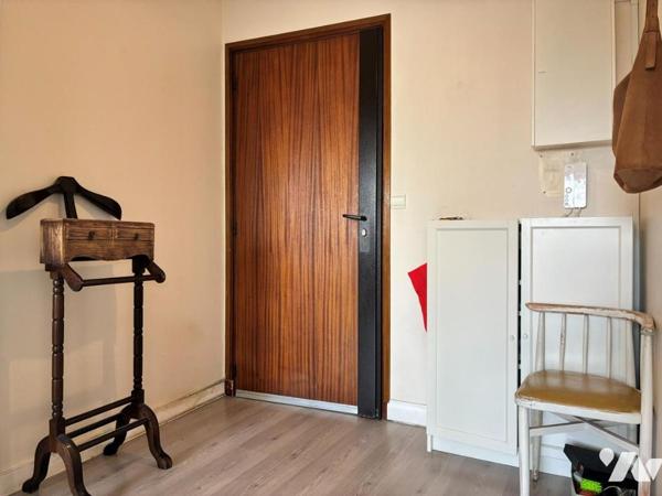 Appartement 2 pièces avec balcon, cave et ascenseur