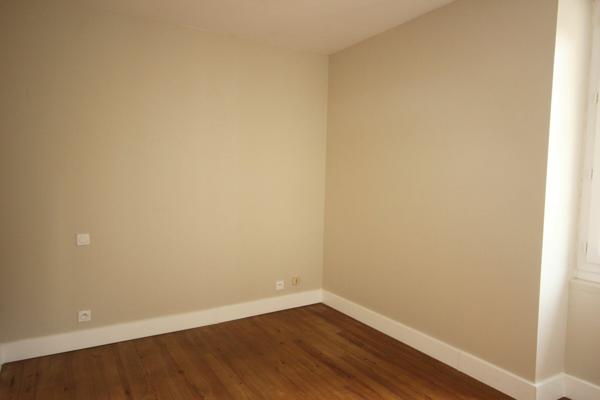 Maison à louer    3 pièces •  Orthez