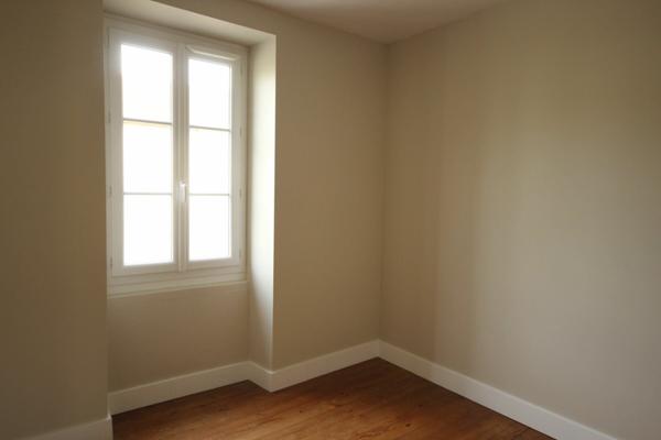 Maison à louer    3 pièces •  Orthez