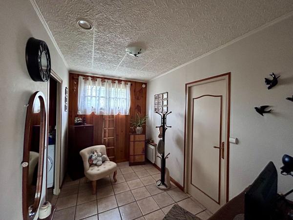 Maison Aigondigne 5 pièce(s) 117 m2, Aigondigne 79370