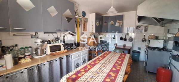 Maison 6 chambres – 179 m² hab. avec terrain